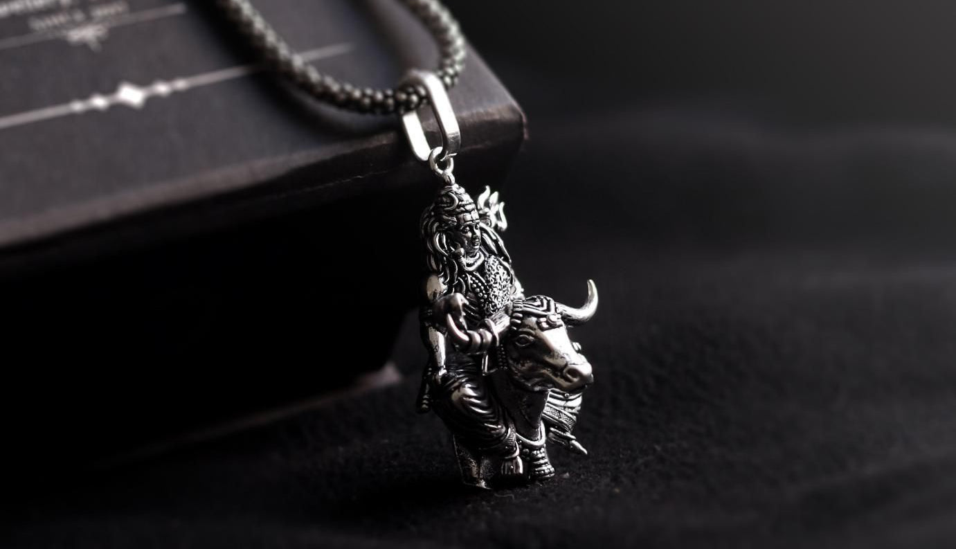 MAGICAL ™ Lord Shiva with Nandi Silver Pendant Chain